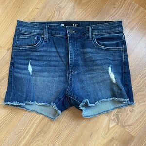 Kut from the Kloth cut-off shorts 8